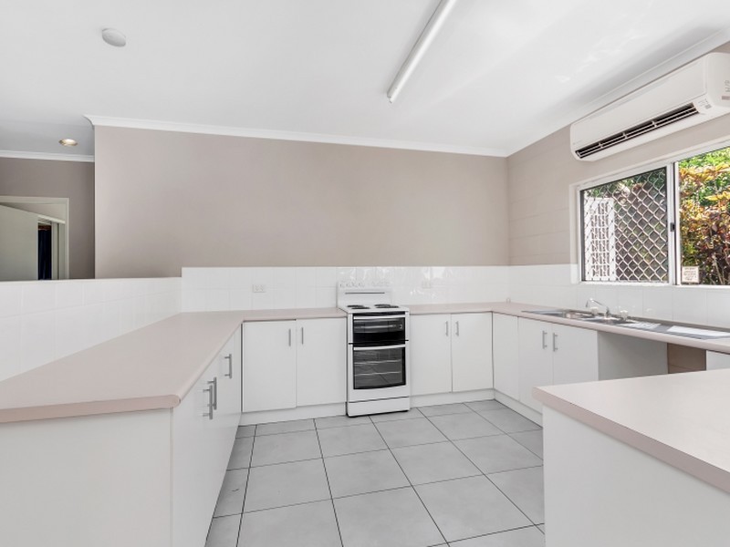 1 Matoska Close, Mount Sheridan QLD 4868