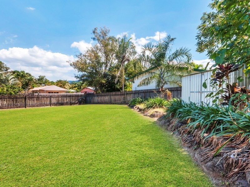 1 Matoska Close, Mount Sheridan QLD 4868