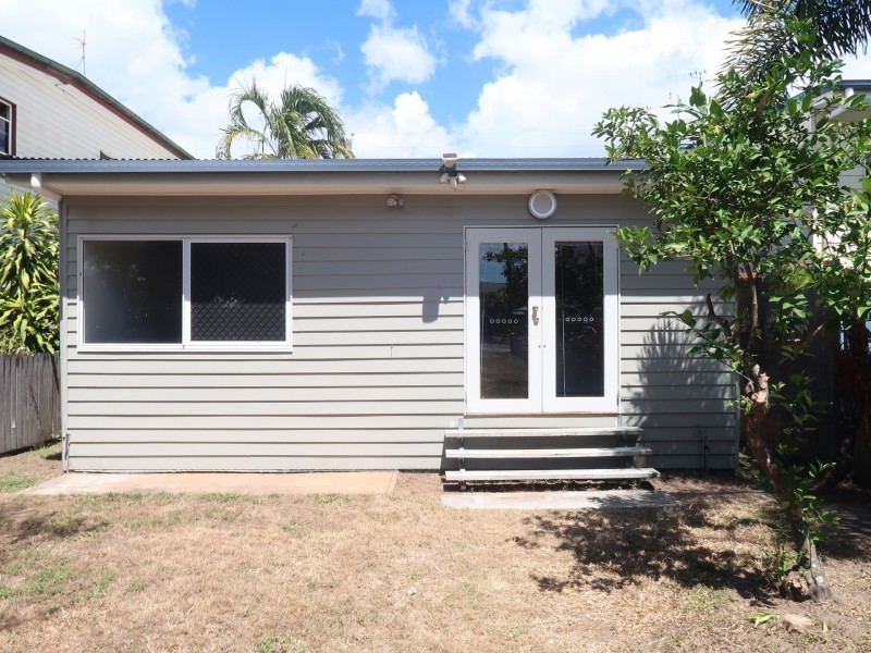 322 Draper Street, Parramatta Park QLD 4870