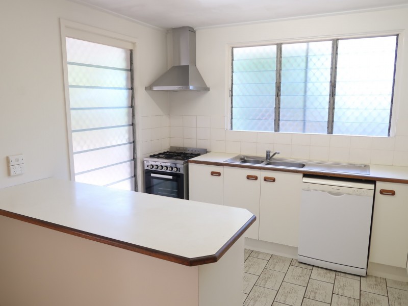 243 McManus Street, Whitfield QLD 4870