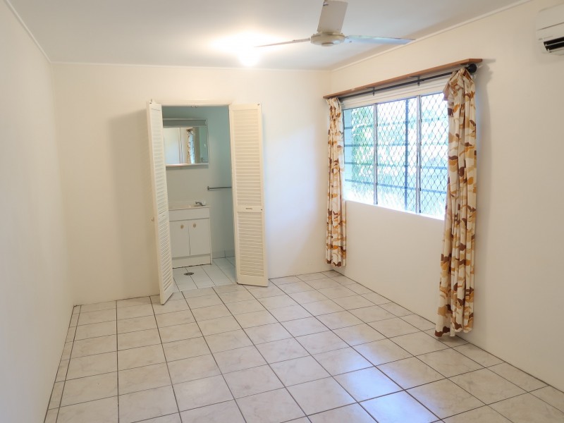 243 McManus Street, Whitfield QLD 4870