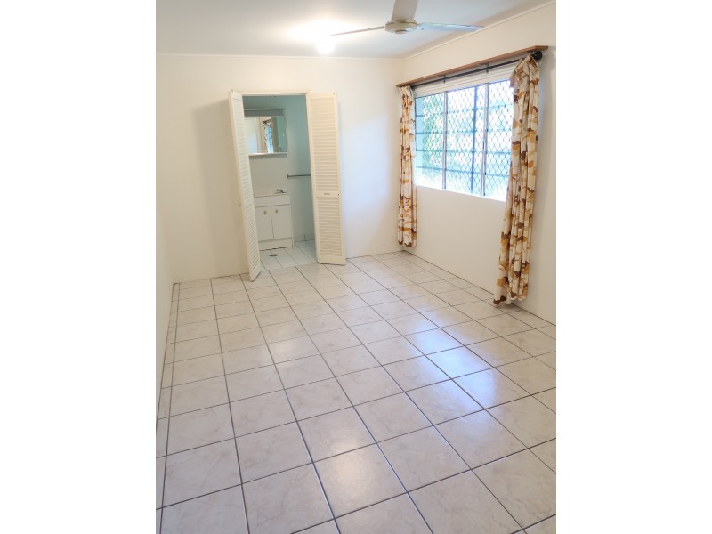 243 McManus Street, Whitfield QLD 4870
