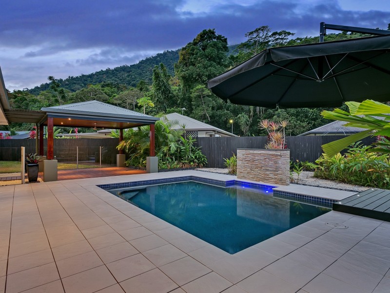 7 Demidenko Close, Redlynch QLD 4870