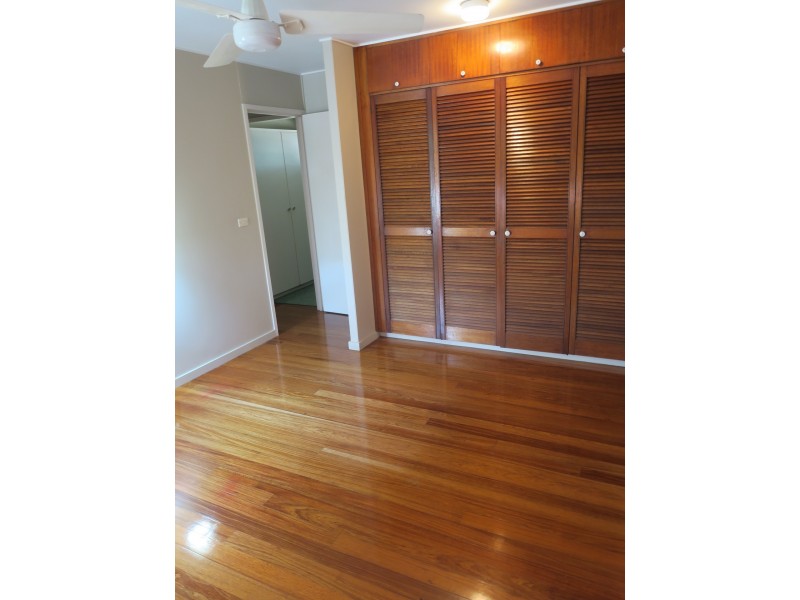 30 Stuart Street, Edge Hill QLD 4870