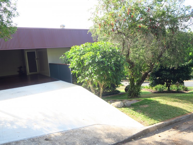 30 Stuart Street, Edge Hill QLD 4870