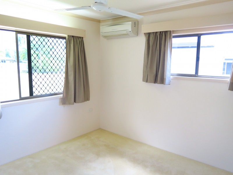 3 Slate Close, Brinsmead QLD 4870