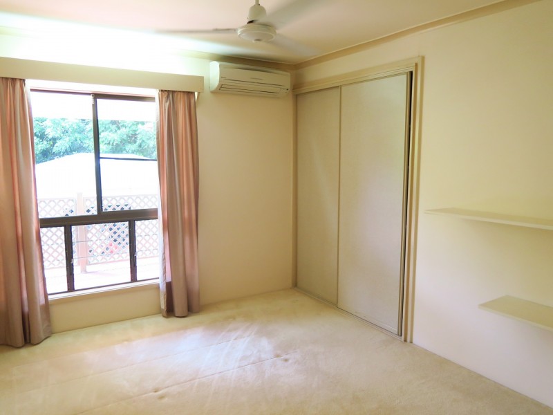 3 Slate Close, Brinsmead QLD 4870