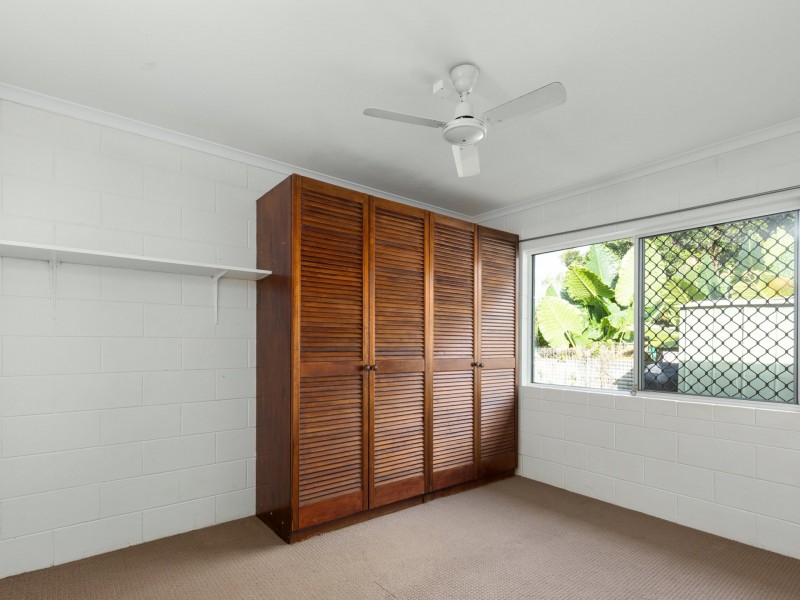 9 Conlan Close, Manoora QLD 4870
