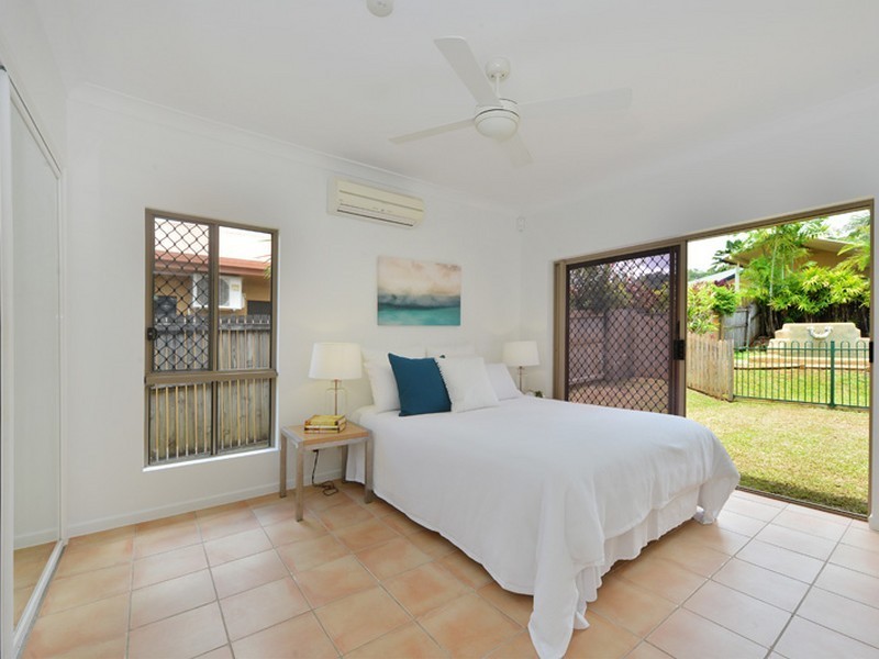 147 McFarlane Drive, Kanimbla QLD 4870