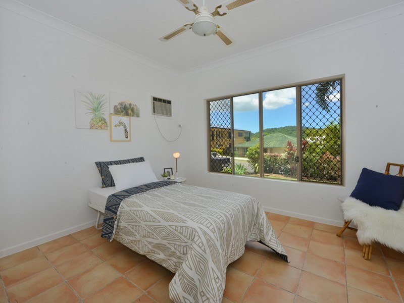 147 McFarlane Drive, Kanimbla QLD 4870