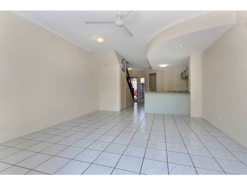 20/2-5 Marella Close, Manoora QLD 4870