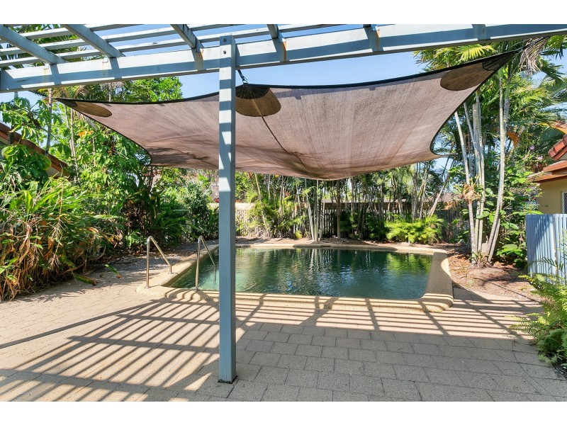 20/2-5 Marella Close, Manoora QLD 4870