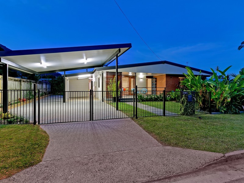 120 Balaclava Road, Earlville QLD 4870