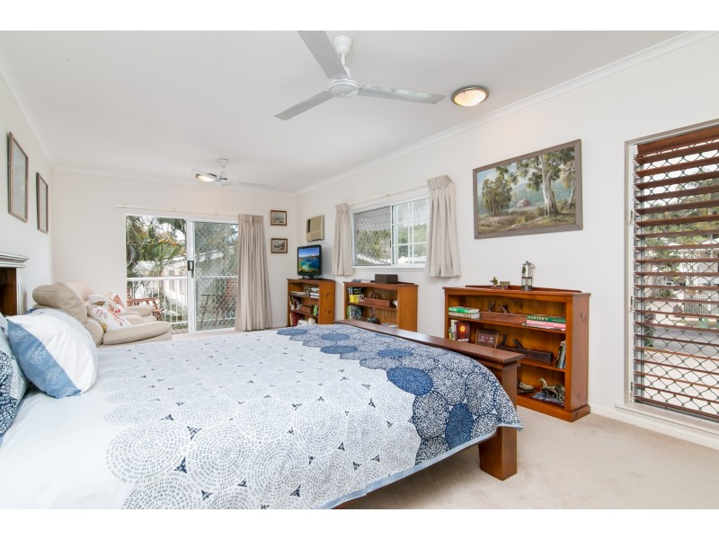 1/12 Le Grande Street, Freshwater QLD 4870