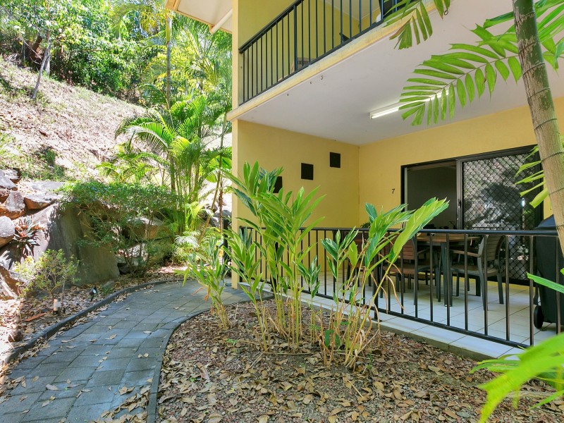 7/3-9 Stratford Parade, Stratford QLD 4870