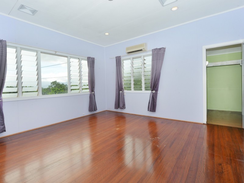 9 Bauhinia Ave, Earlville QLD 4870