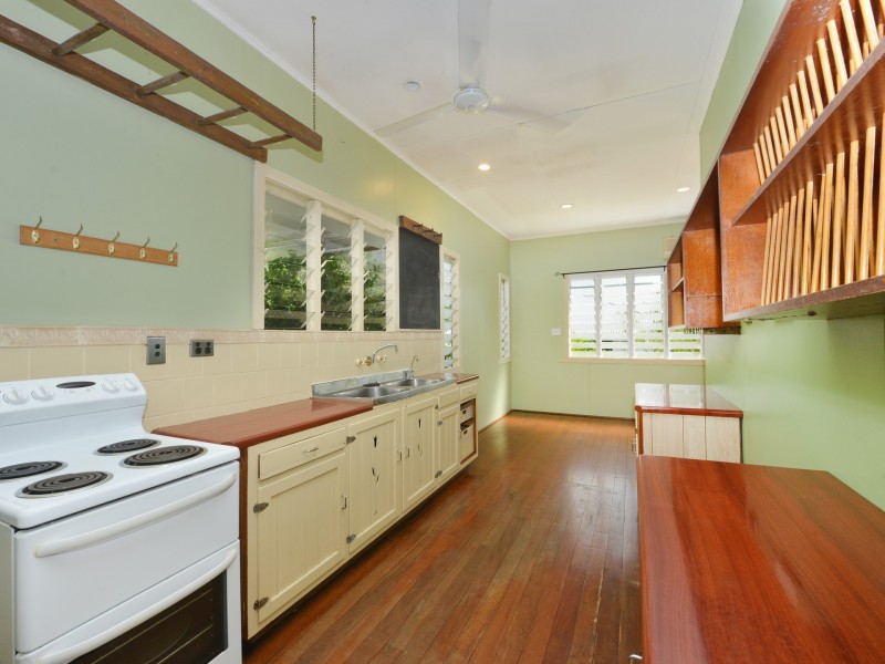 9 Bauhinia Ave, Earlville QLD 4870