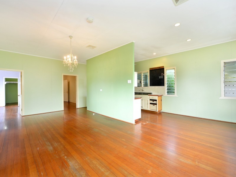 9 Bauhinia Ave, Earlville QLD 4870