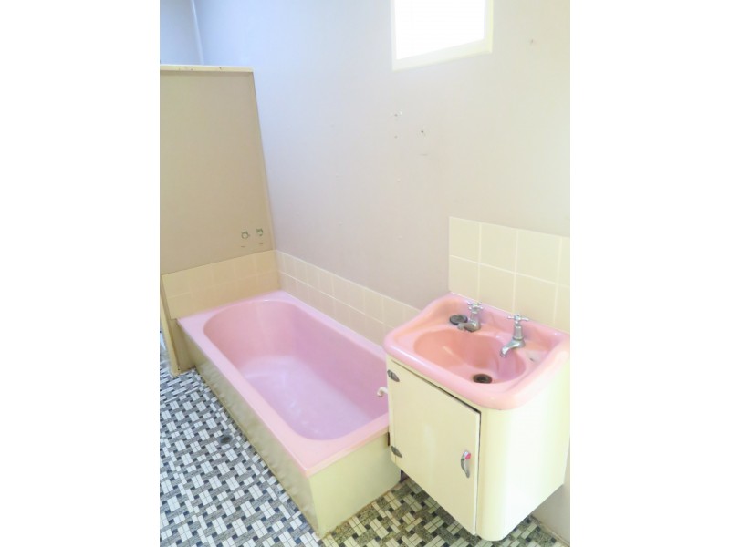 9 Bauhinia Ave, Earlville QLD 4870