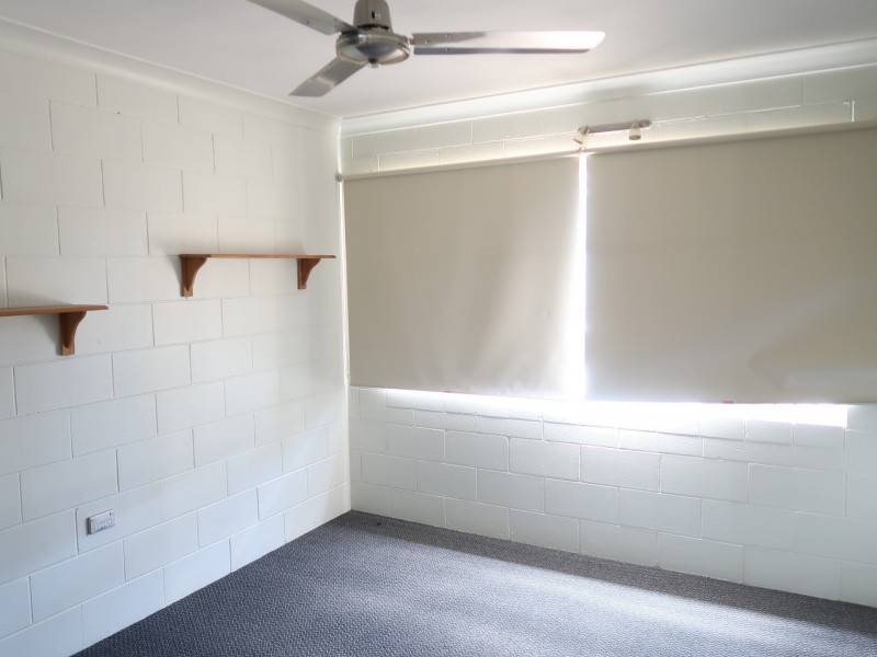 2/20 Jensen Street, Manoora QLD 4870