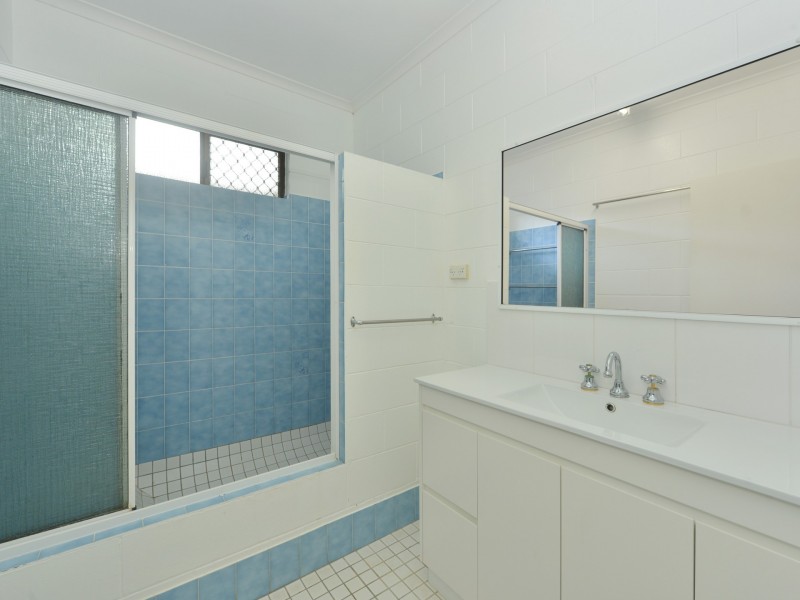 55 Hobson Drive, Brinsmead QLD 4870