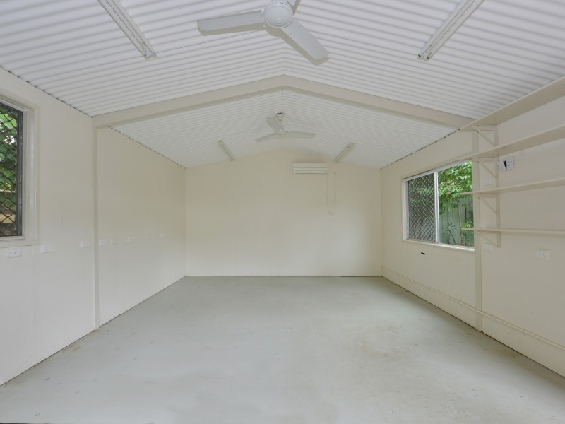 55 Hobson Drive, Brinsmead QLD 4870