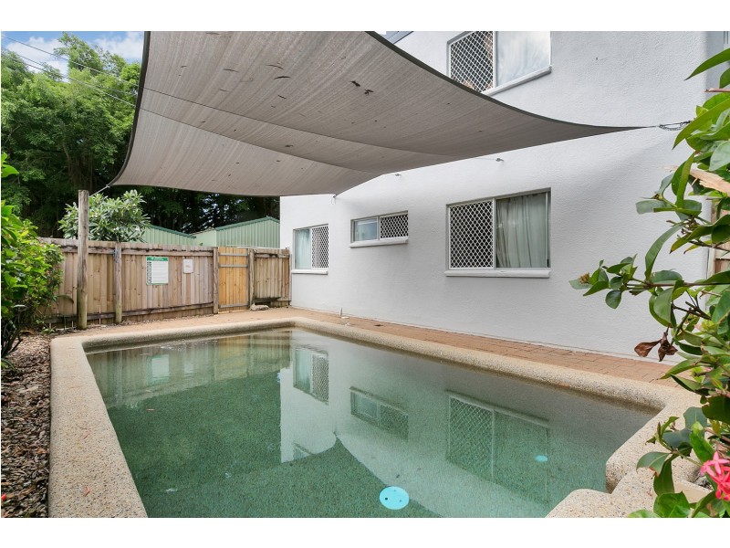 1/12 Mayers Street, Manunda QLD 4870