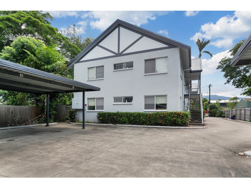 1/12 Mayers Street, Manunda QLD 4870
