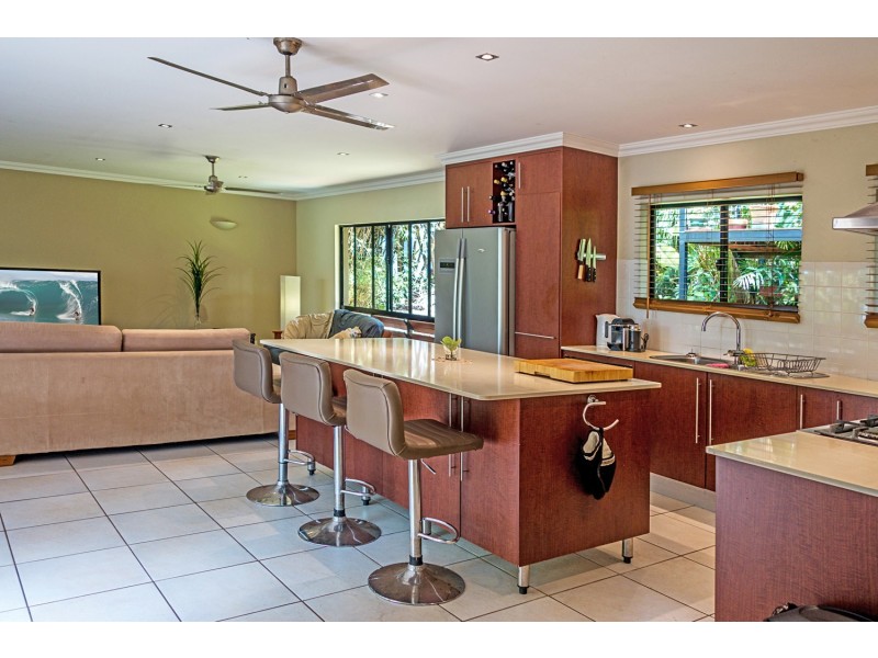 112 Petersen Street, Freshwater QLD 4870