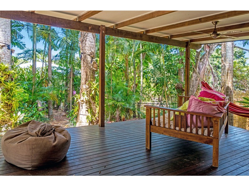 112 Petersen Street, Freshwater QLD 4870