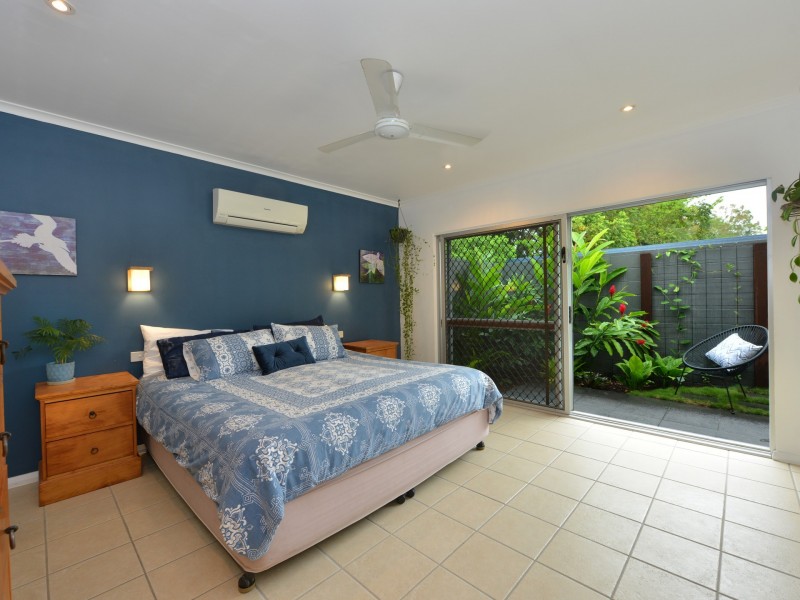 5 York Street, Whitfield QLD 4870