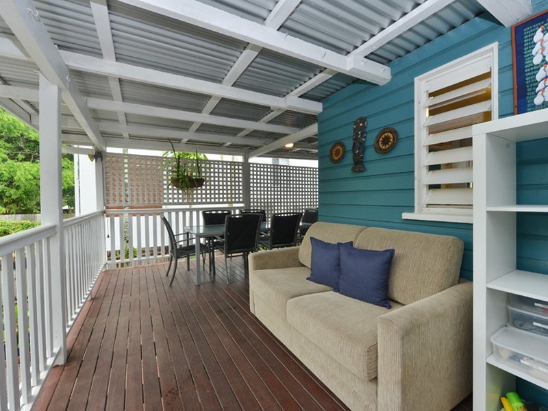 257 Mcleod Street, Cairns North QLD 4870