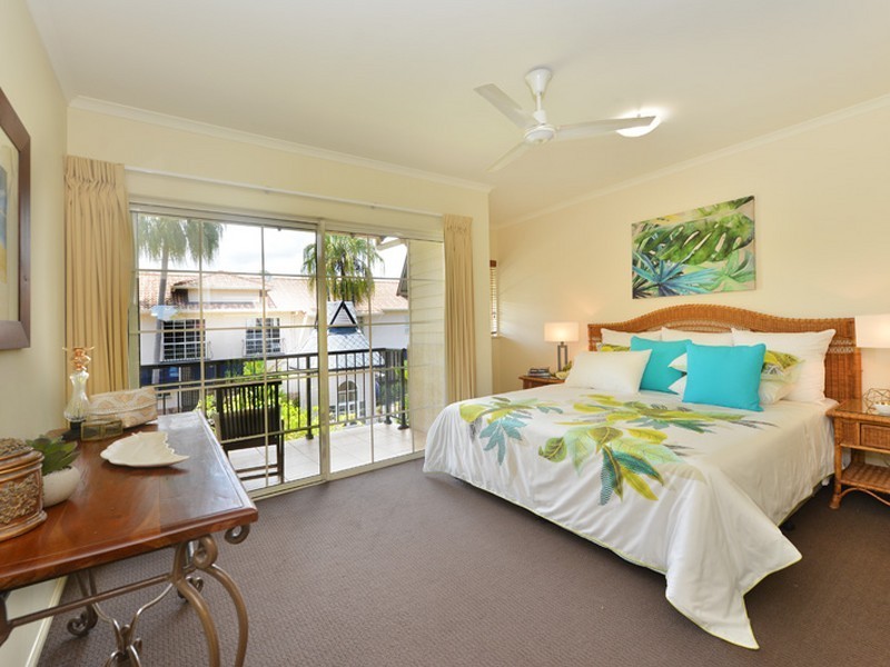 106/2 Greenslopes Street, Cairns North QLD 4870