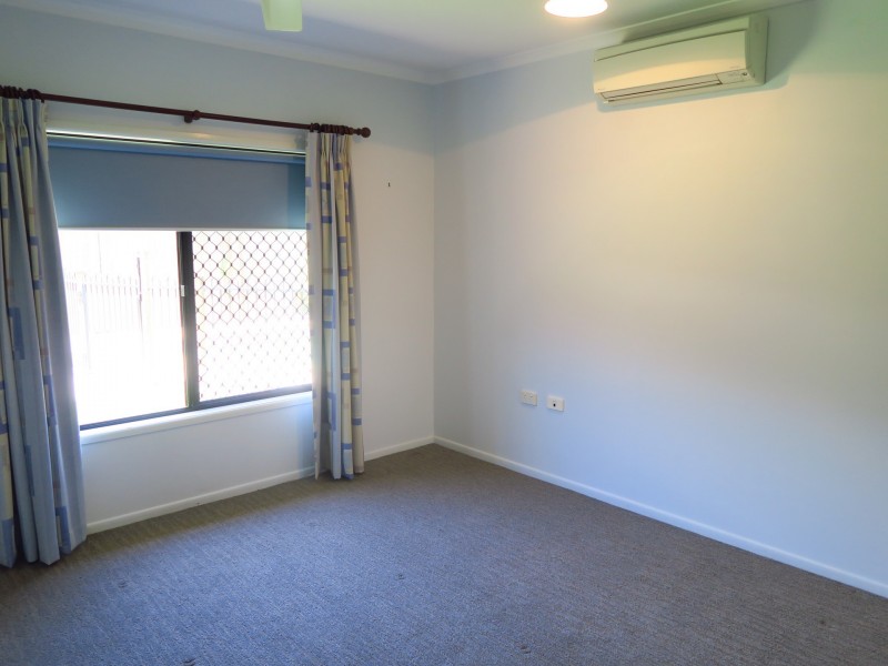 17 St Albans Close, Brinsmead QLD 4870