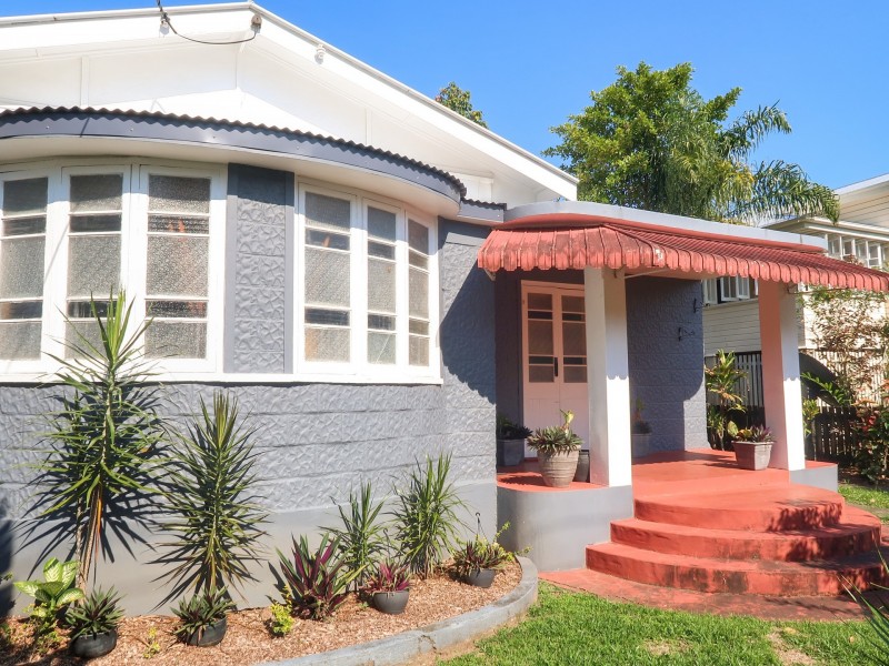 399 Mayers Street, Edge Hill QLD 4870