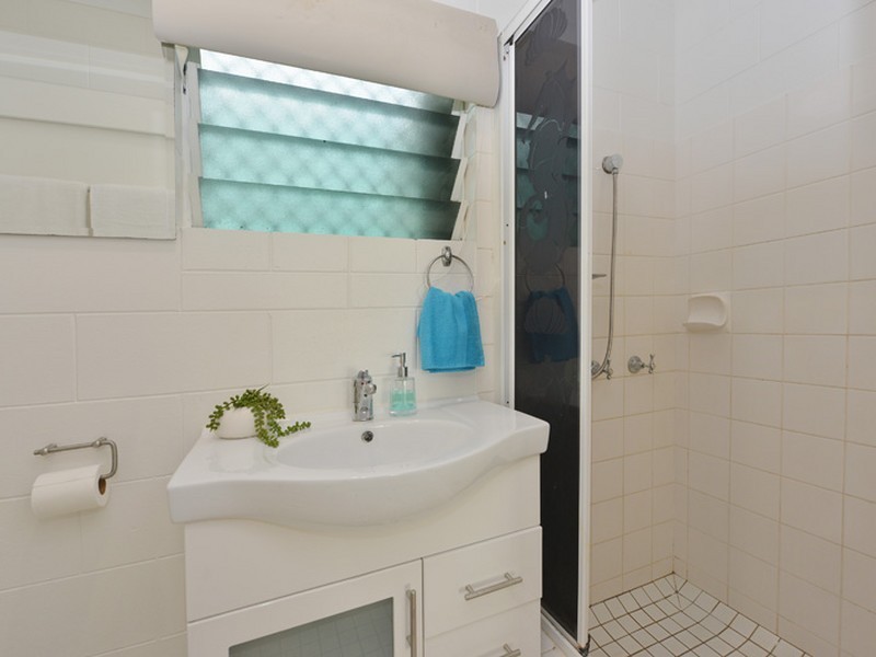 11 Gardiner Close, Brinsmead QLD 4870