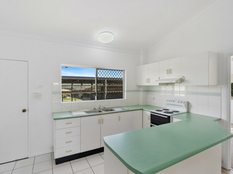 8/12 Mayers Street, Manunda QLD 4870
