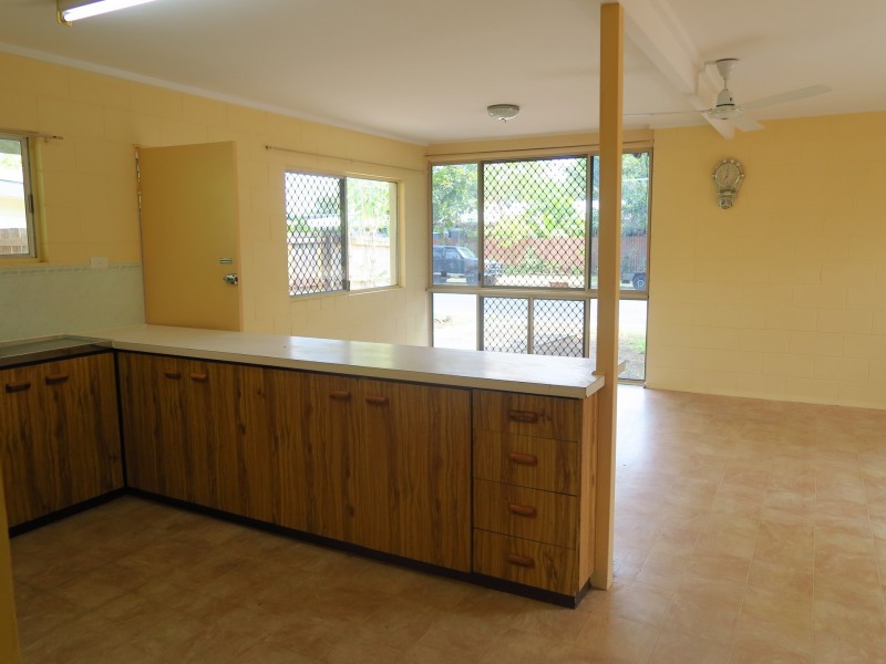 4/7 Bamboo Street, Holloways Beach QLD 4878