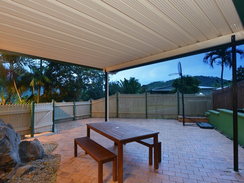 4-6 Tolson Close, Brinsmead QLD 4870