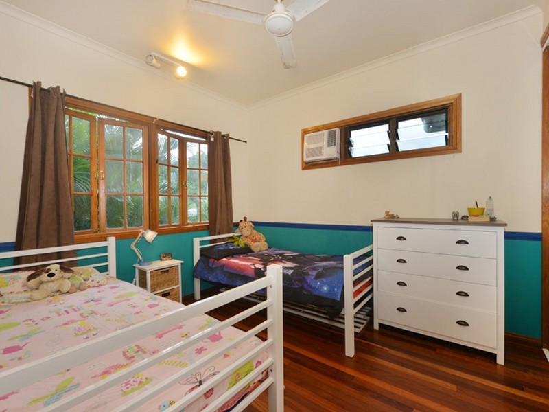 4-6 Tolson Close, Brinsmead QLD 4870