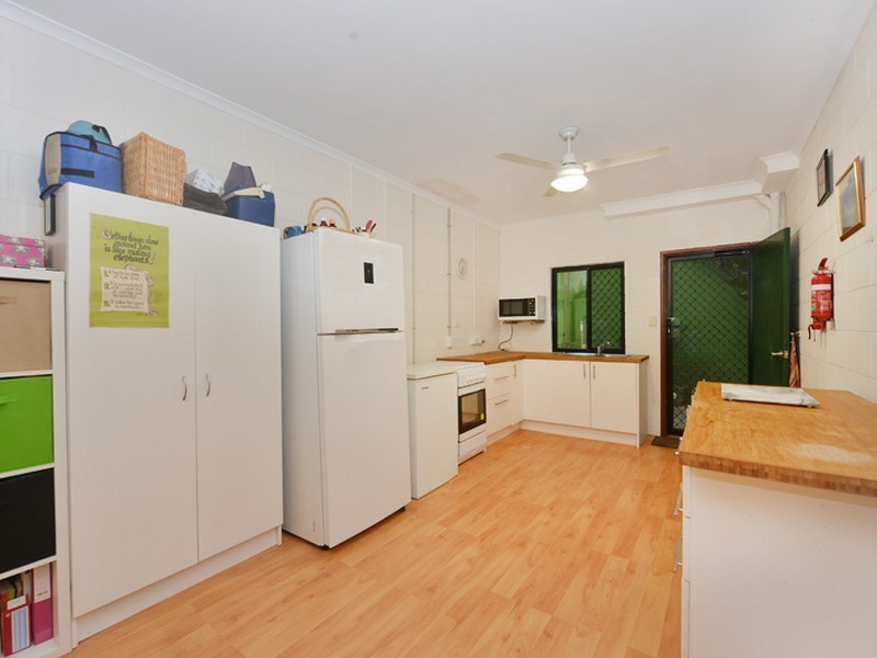 4-6 Tolson Close, Brinsmead QLD 4870