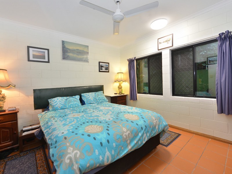 4-6 Tolson Close, Brinsmead QLD 4870