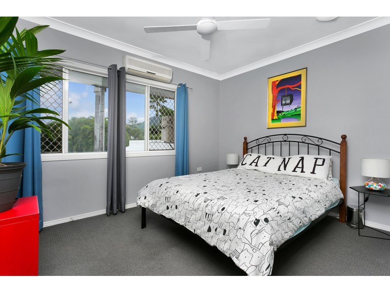 4/1 Springfield Crescent, Manoora QLD 4870