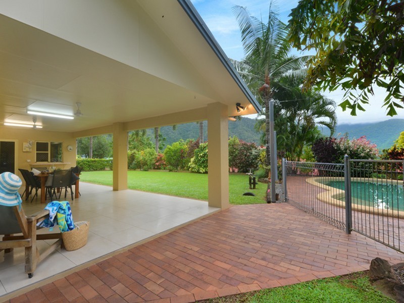 45 Fairley Street, Redlynch QLD 4870