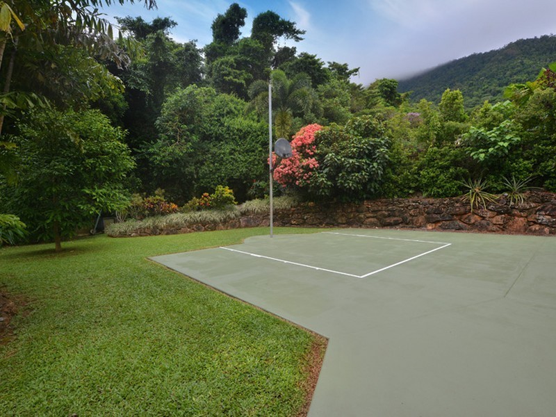 45 Fairley Street, Redlynch QLD 4870