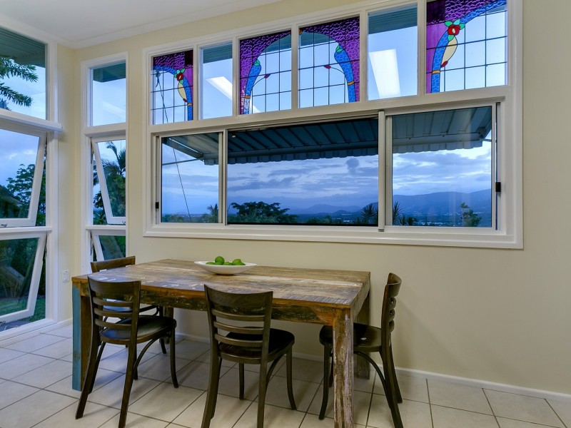 6 Maple Crescent, Edge Hill QLD 4870