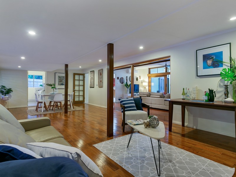 6 Maple Crescent, Edge Hill QLD 4870