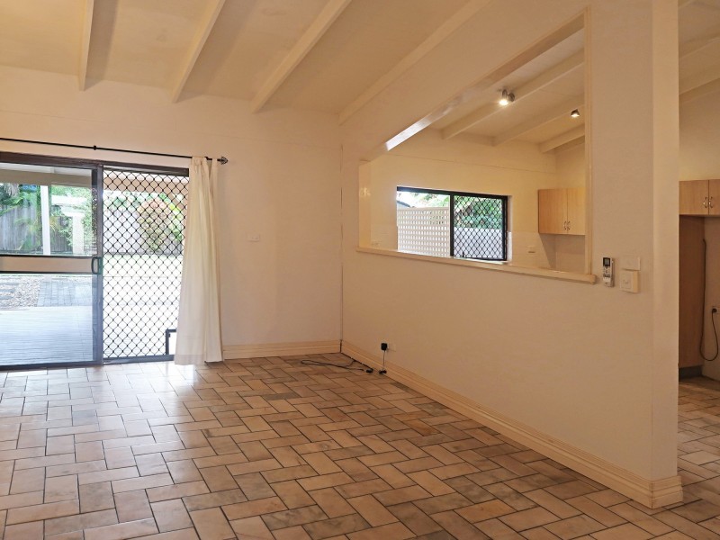 17 Fairway Street, Yorkeys Knob QLD 4878