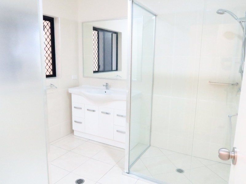 66 Hannam Street, Westcourt QLD 4870