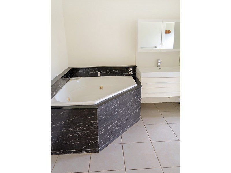 11 Pepperina Street, Mooroobool QLD 4870